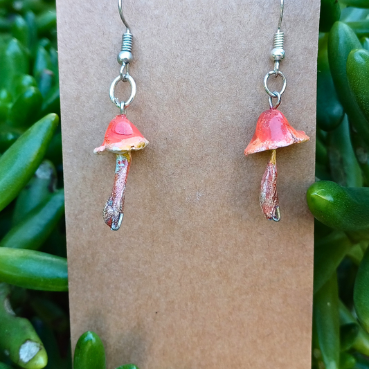 Red mushroom earrings